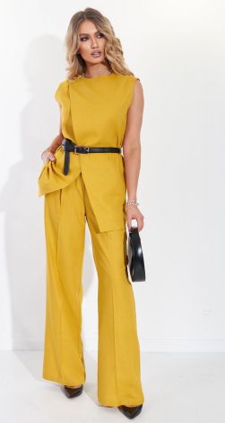 Стильний лляний костюм