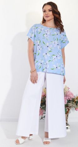 Костюми жіночі