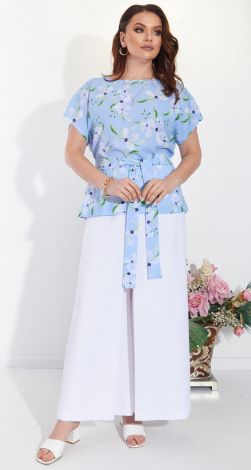 Костюми жіночі