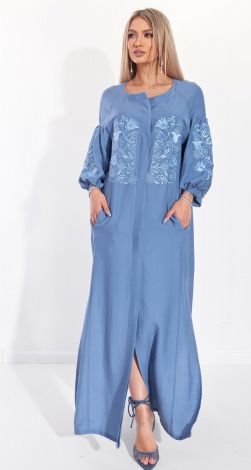 Льняное платье с вышивкой