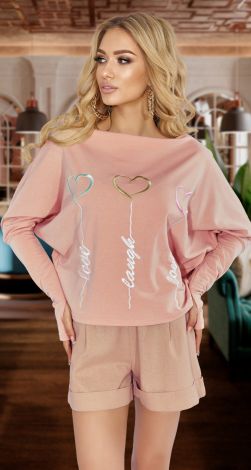 Walking suit with shorts