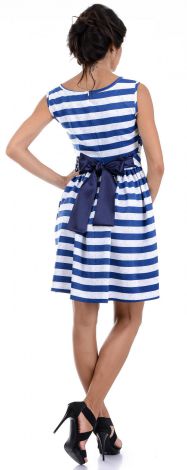 Оригинальное легкое платье в полоску с цветами