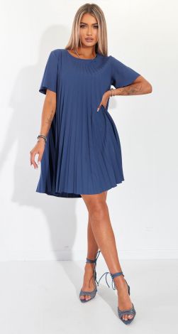 Stylish pleated dress