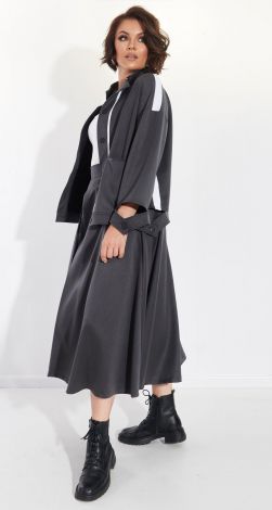 Костюми жіночі