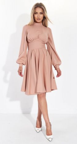 Нежное платье