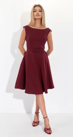 Dress with a beautiful back