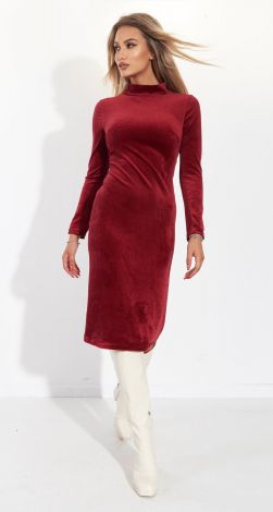Стильное бархатное платье