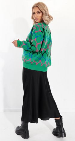 Свитерок с модным рисунком