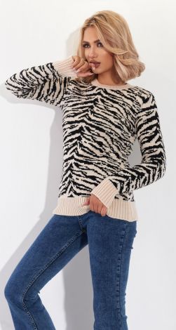 Модный свитер с тигровым узором