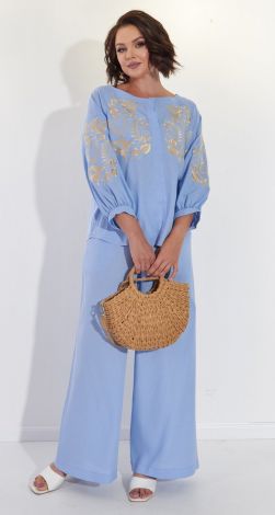 Льняной брючный костюм с вышивкой