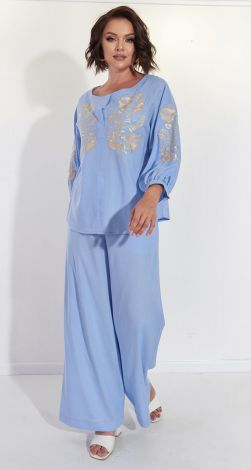 Льняной брючный костюм с вышивкой