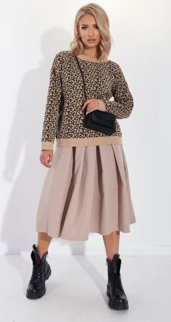 Свитер с леопардовым узором