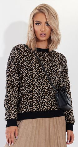 Свитер с леопардовым узором