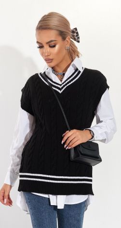 Стильная вязанная жилетка
