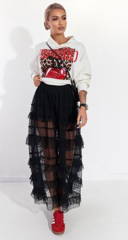 Объёмный свитшот с принтом и пайетками