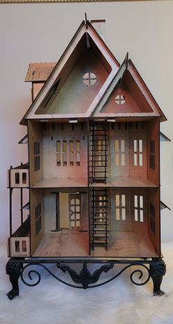 Дерев'яний будиночок, який ви зберете зі своєю родиною