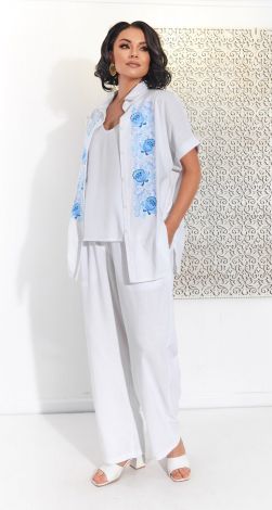 Костюми жіночі