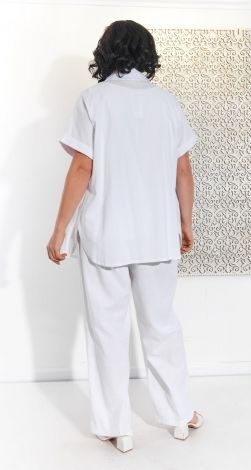 Костюми жіночі