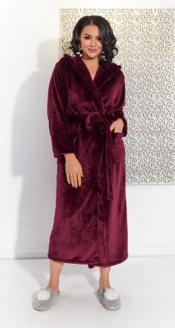 Мягкий и уютный велюровый халат