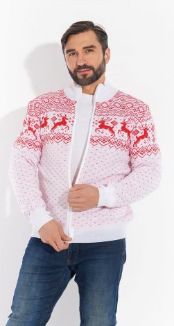 Кофта  с оленями 