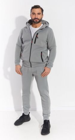 Мужской спортивный костюм на флисе