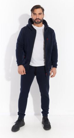 Мужской спортивный костюм на флисе