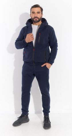 Мужские спортивные костюмы
