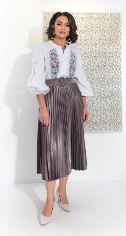 Костюми жіночі