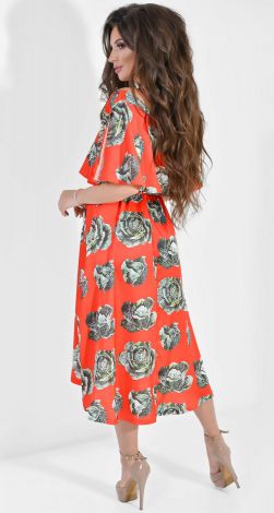 Легкое удлиненное платье с поясом