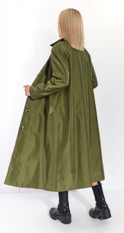 Жіночий верхній одяг