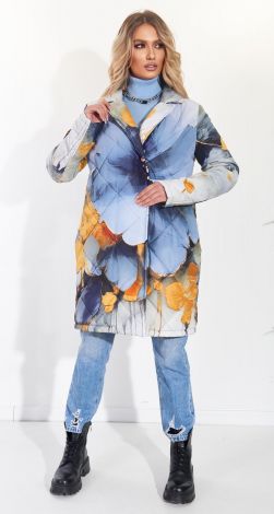 Жіночий верхній одяг