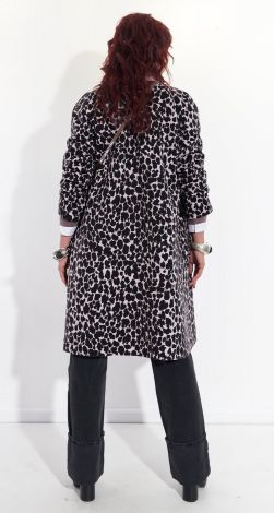 Жіночий верхній одяг