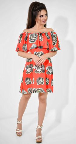 Летнее платье с открытыми плечами