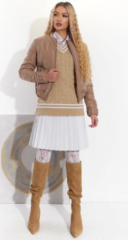 Жіночий верхній одяг