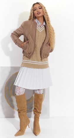 Жіночий верхній одяг