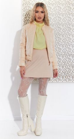 Жіночий верхній одяг