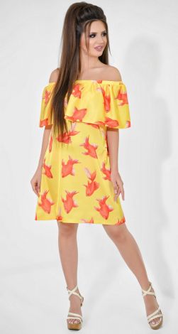 Летнее платье с открытыми плечами