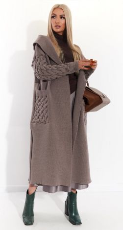 Тёплый кардиган с капюшоном