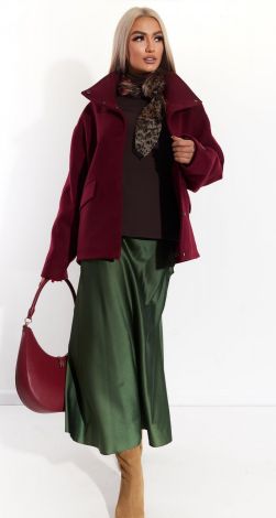 A short cashmere coat