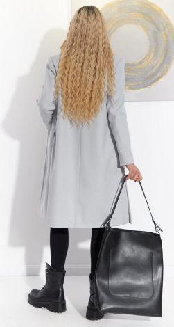 Жіночий верхній одяг