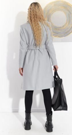 Жіночий верхній одяг