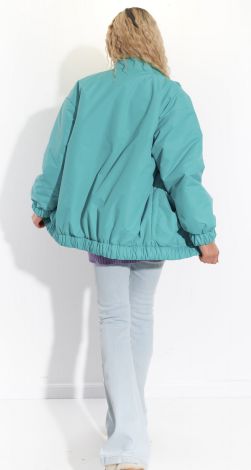 Жіночий верхній одяг