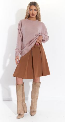 Свободный свитер крупной вязки