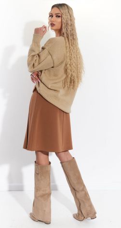 Свободный свитер крупной вязки