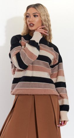 Красивый свитер