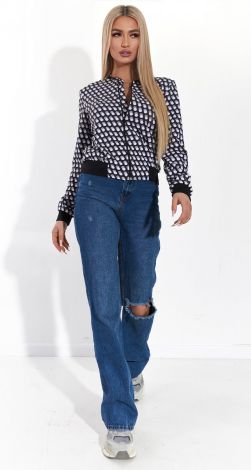 Гарний бомбер на підкладці