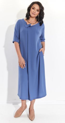 Нарядное платье свободного силуєта