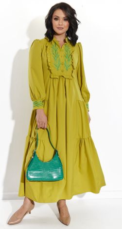 Лёгкое платье А-силуэта с вышивкой