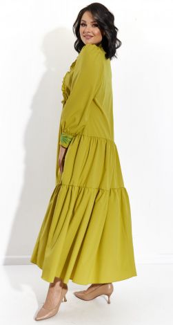 Лёгкое платье А-силуэта с вышивкой