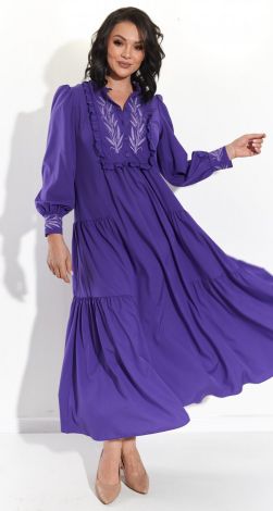 Лёгкое платье А-силуэта с вышивкой